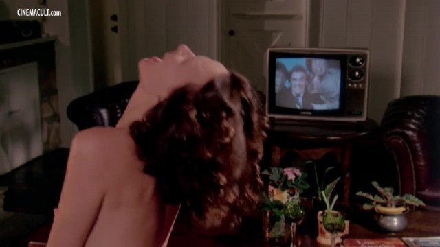 Ретро порно с афроамериканской давалкой - #9