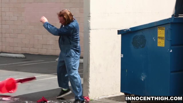 Физрук оттрахал сексуальную чирлидершу - #1